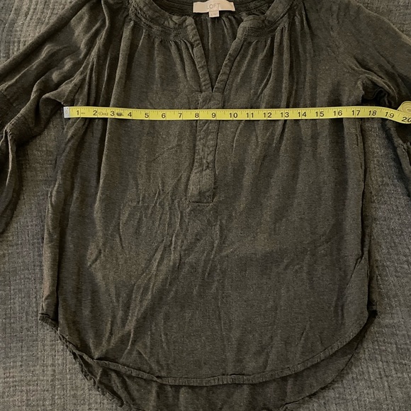 Puff sleeve LOFT blouse - Picture 1 of 6